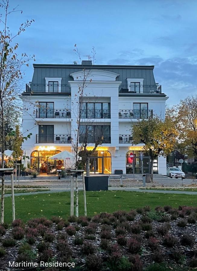 Luxury Apartments In Residence Maritime Miedzyzdroje Buitenkant foto